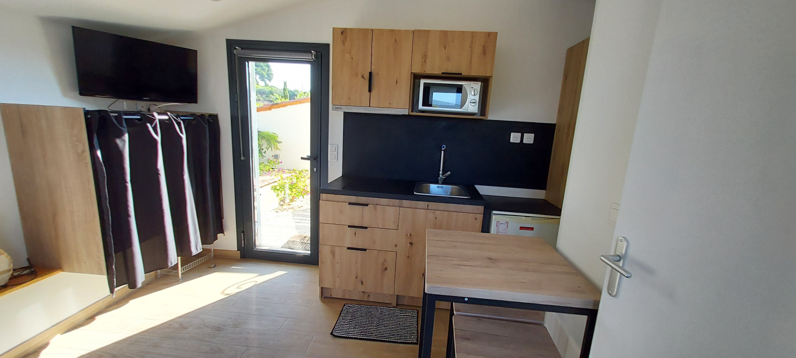 Image_8, Studio, La Cadière-d'Azur, ref :705