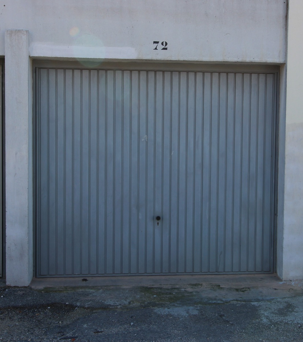 location GARAGE - TOULON/PONTCARRAL - 13M²